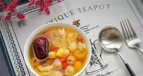 在家这样熬制糖水，浓稠丝滑又清甜，做法超简单，一看就会