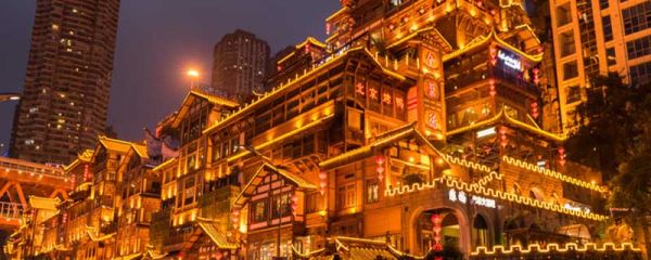 洪崖洞在重庆哪个区 洪崖洞的主要景点有那些