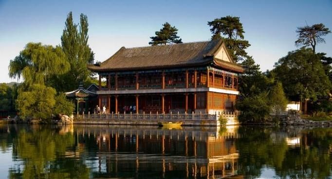 夏天去哪里旅游凉快