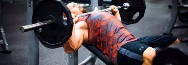 哑铃经典8个动作