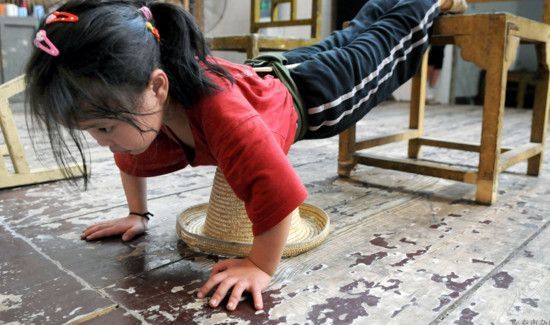 俯卧撑标准姿势