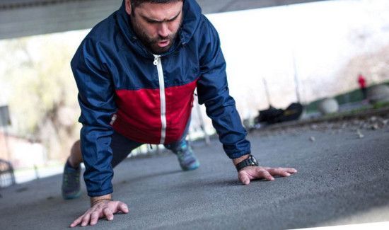 俯卧撑标准姿势