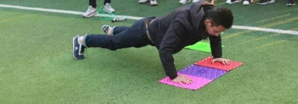 俯卧撑手腕疼多久恢复