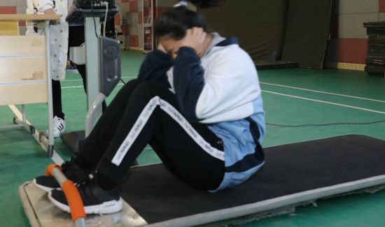 仰卧起坐能减肥吗