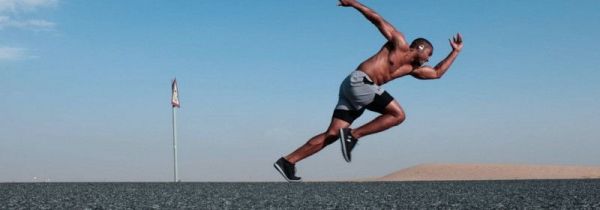 跑步时右下腹痛的原因