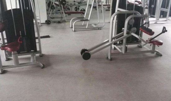 大腿内侧群肌肉训练动作