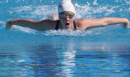 自由泳的专业训练动作