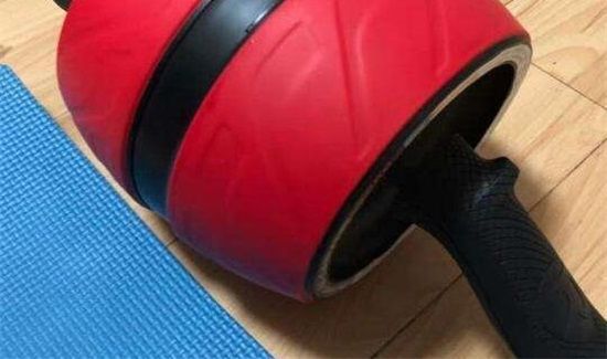 健腹轮需要买回力的吗?