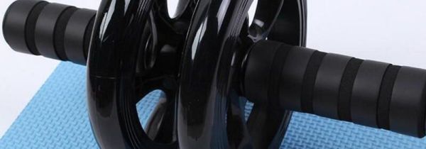 健腹轮需要带护腰吗