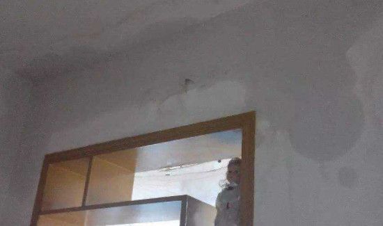 老楼卫生间漏水怎么办