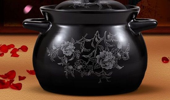 砂锅首次使用方法及保养