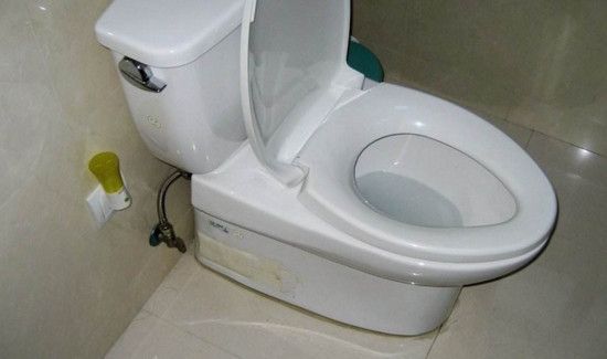 马桶堵得很严重怎么办