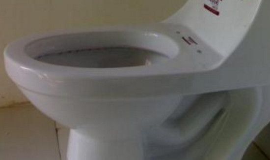 怎么软化堵住马桶的屎