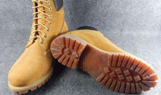 鞋底在地板打滑怎么办