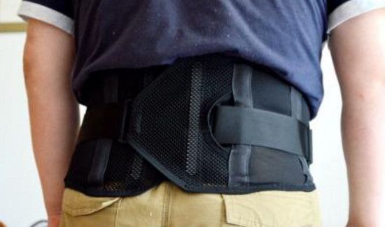 晚上睡觉带护腰可以吗