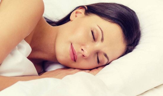 睡觉要不要枕头