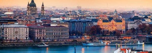 七月欧洲攻略穿什么衣服