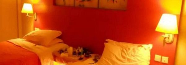 蚊子怕什么颜色的灯光