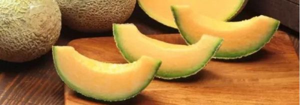 哈密瓜和桃子能一起吃吗