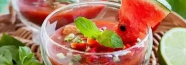 西瓜和辣条能一起吃吗