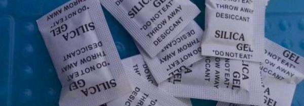 干燥剂泡水喝了怎么办