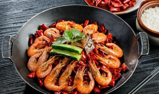 虾可以和丝瓜一起吃吗