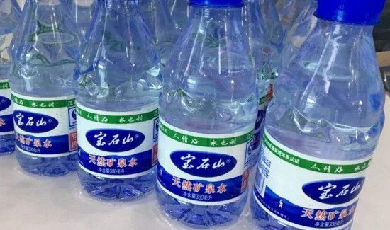 隔夜的矿泉水能喝吗
