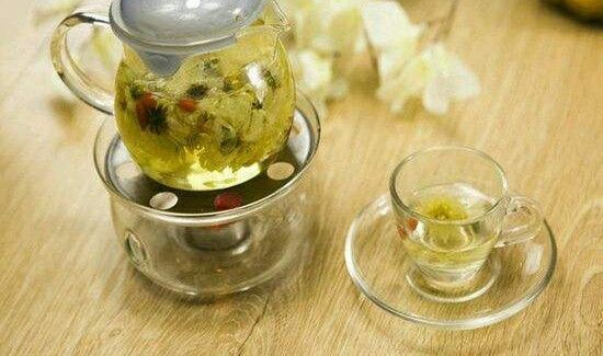 椰子不能和什么一起吃