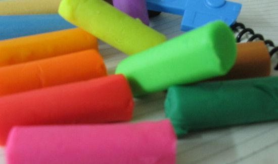 橡皮泥属于什么垃圾