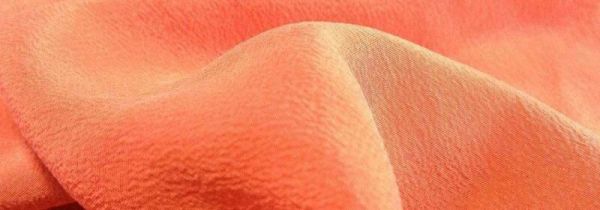 桑蚕丝洗硬后怎么恢复