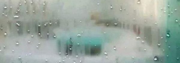 洗澡后镜子为什么会有水雾