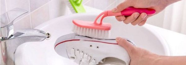 刷鞋用什么刷的干净