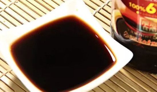 手指被蜜蜂蛰了怎么消肿