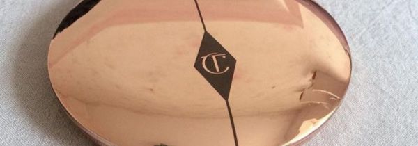 粉饼能放冰箱保存吗