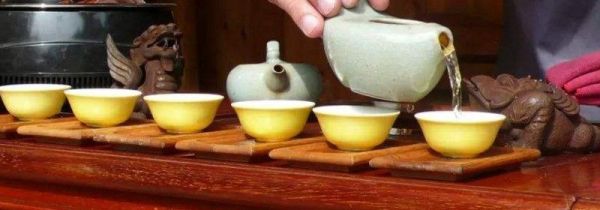 吃饭能喝茶吗