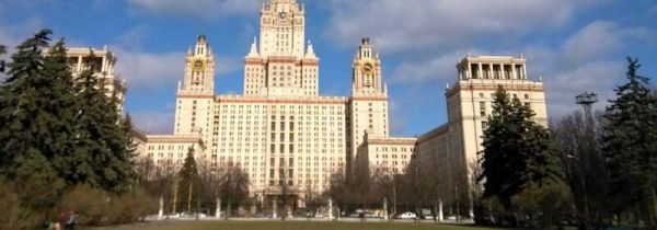 上大学带被子吗