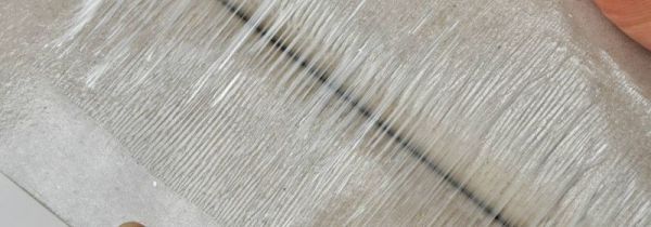 老鼠胶沾在手上怎么办