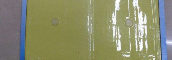 老鼠胶粘地上怎么办