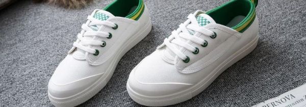 鞋子粘了502怎么处理