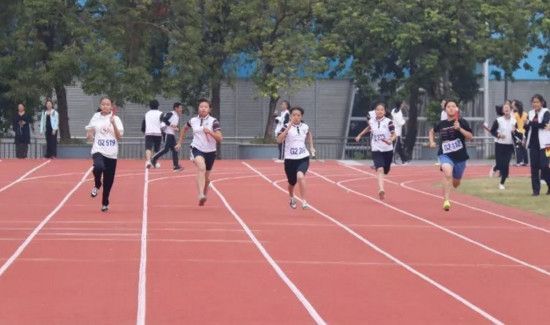 跑步为什么都是逆时针