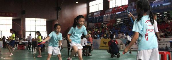 跳绳能促进长高吗