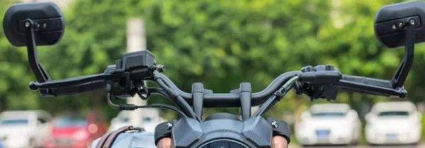 骑车后视镜怎么调比较好