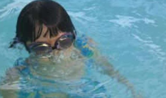 游泳憋气怎么练