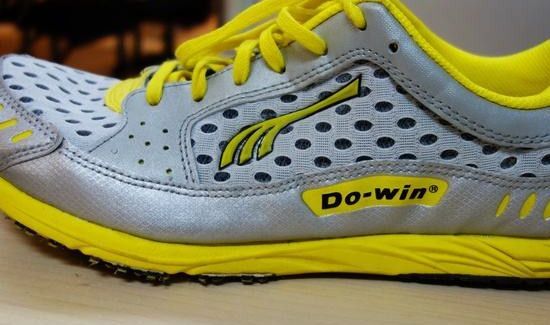 多威跑鞋必须高手才能穿吗