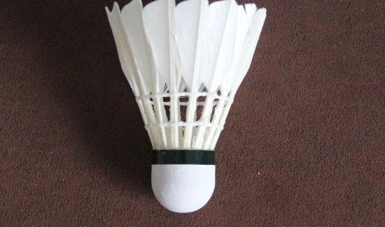 新羽毛球第一次用怎么处理