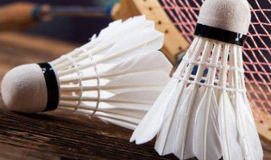 新羽毛球第一次用怎么处理