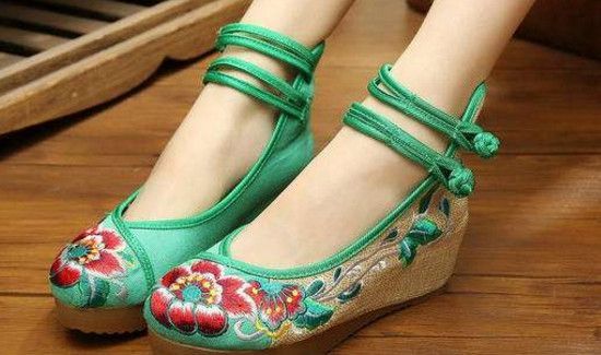结婚为什么要穿绿色鞋子