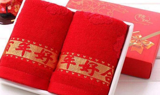 结婚要买红毛巾吗