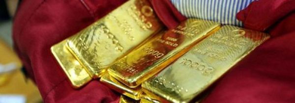 结婚为什么要踩金砖