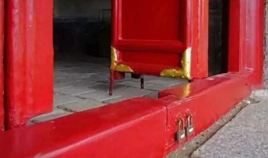 结婚为什么不能踩门槛